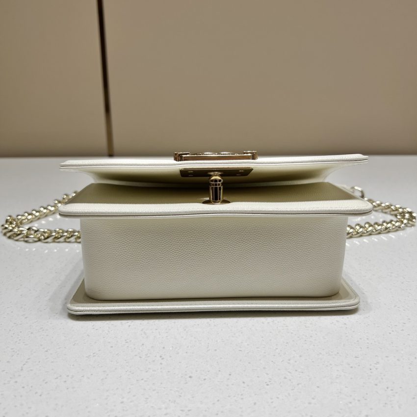 Replica CHANEL Le Boy Small Ivory - authentic-look luxury purse replica