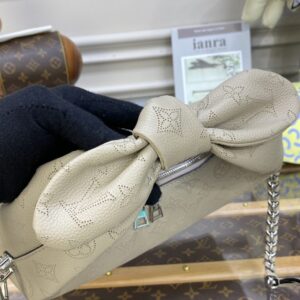 Replica Louis Vuitton Why Knot Beige - premium 1:1 fake handbag model