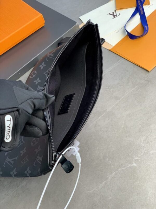 Replica Louis Vuitton To Go Pochette Black - top-tier luxury replica shoulder bag