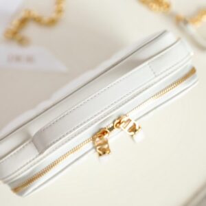 Replica Dior Caro Box Bag White - near-authentic luxury replica handbag