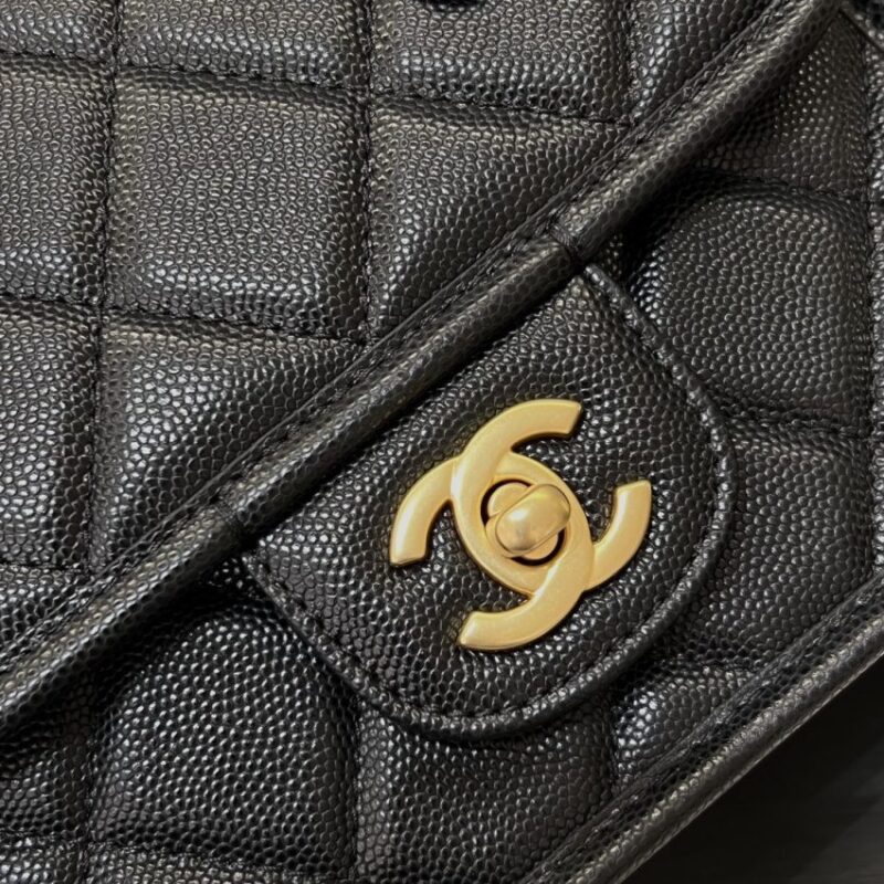 Replica CHANEL Tofu M Bag Black - near-authentic luxury replica handbag