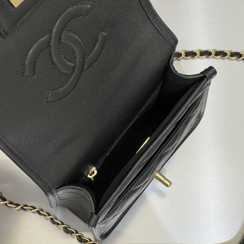 Replica CHANEL Tofu M Bag Black - top-tier luxury replica shoulder bag