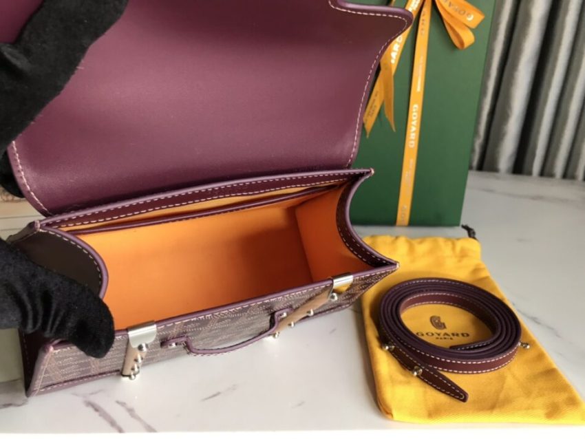 Replica Goyard Sigon Pm Bordeaux - realistic designer-inspired fake bag
