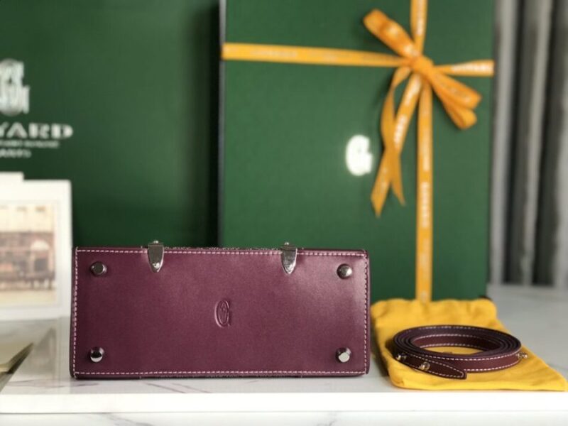 Replica Goyard Sigon Pm Bordeaux - near-authentic luxury replica handbag