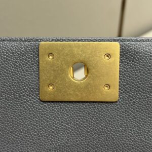 Replica CHANEL Le Boy Large Grey - realistic designer-inspired fake bag