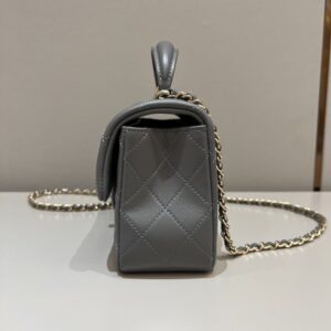 Replica CHANEL CF 20 cm With Handle Beige - near-authentic luxury replica handbag