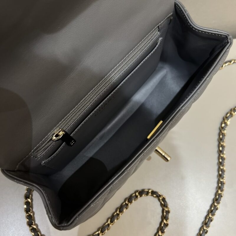 Replica CHANEL CF 20 cm With Handle Beige - high-accuracy replica luxury purse