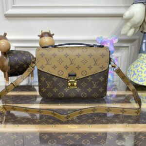 Replica Louis Vuitton Pochette Metis Brown Canvas - near-authentic luxury replica handbag