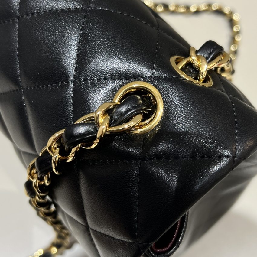 Replica CHANEL Classic Flap 33cm Maxi - best-selling designer handbag dupe