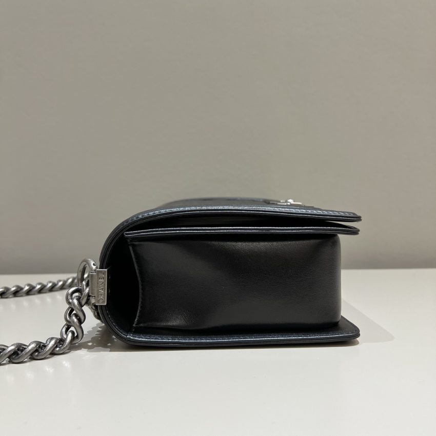 Replica CHANEL Le Boy Large Black Silver - ultra-realistic fake designer tote