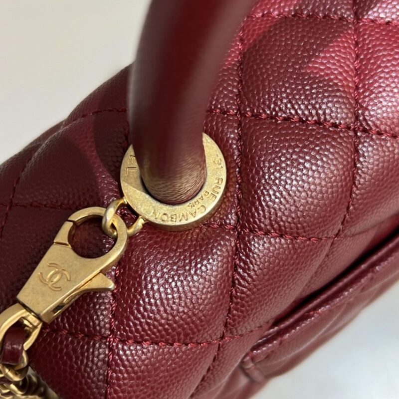 Replica CHANEL 23P Coco Red - top-tier luxury replica shoulder bag