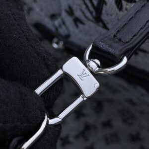 Replica Louis Vuitton Neverfull MM Denim - premium-grade designer purse dupe