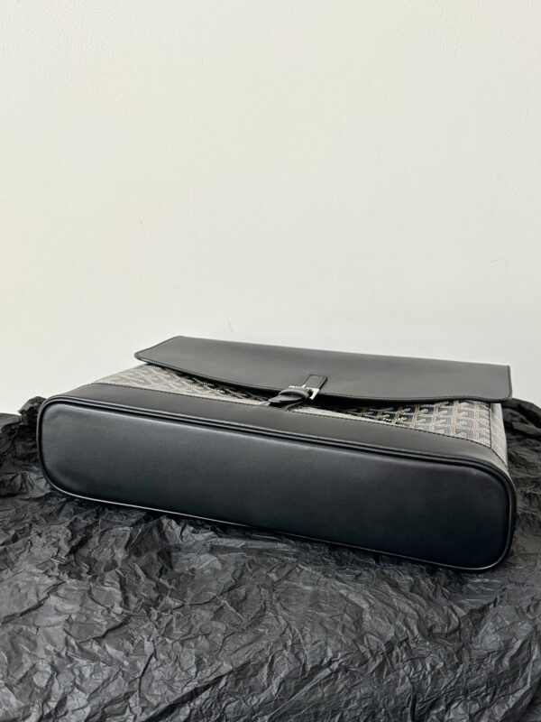 Replica Goyard Citadin Black - realistic designer-inspired fake bag