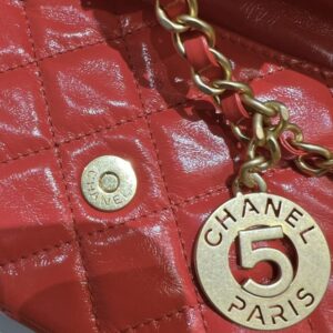 Replica CHANEL Hobo Small Red - near-authentic luxury replica handbag