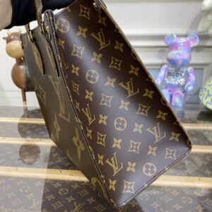 Replica Louis Vuitton OnTheGo Brown Canvas - near-authentic luxury replica handbag