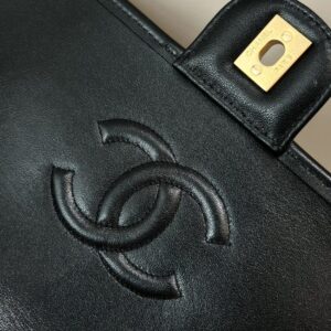 Replica CHANEL 22K Postman Woolen Tofu Bag - high-accuracy replica luxury purse