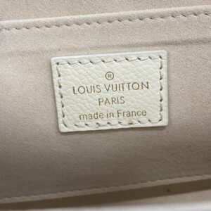 Replica Louis Vuitton Favorite Pink White - realistic designer-inspired fake bag