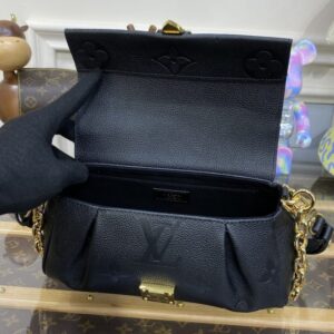 Replica Louis Vuitton Favorite Black - ultra-realistic fake designer tote
