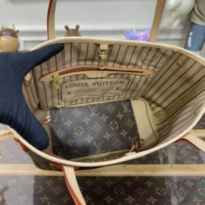 Replica Louis Vuitton Neverfull MM Brown Classic - near-authentic luxury replica handbag