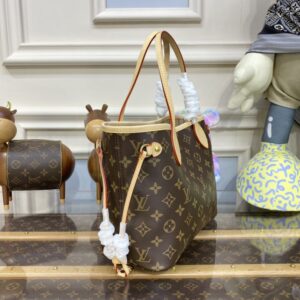 Replica Louis Vuitton Neverfull MM Brown Classic - high-quality designer bag clone
