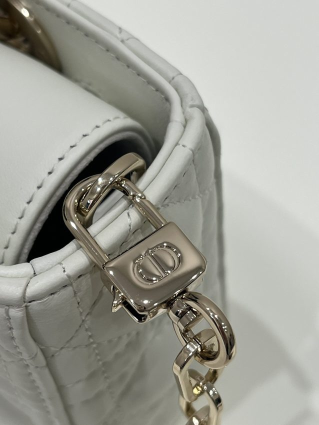 Replica Dior Lady D-Joy Bag White - premium-grade designer purse dupe