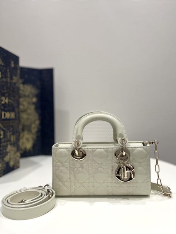 Replica Dior Lady D-Joy Bag White Patent - high-accuracy replica luxury purse