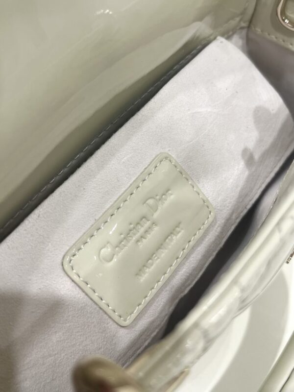 Replica Dior Lady D-Joy Bag White Patent - ultra-realistic fake designer tote