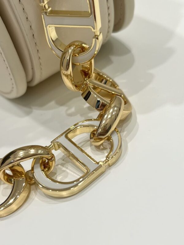 Replica Dior 30 Montaigne Avenue Bag White - premium-grade designer purse dupe