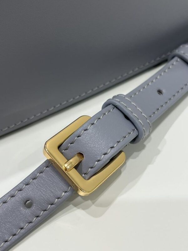 Replica Dior 30 Montaigne Avenue Bag Blue - high-accuracy replica luxury purse