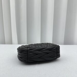 Replica Miu Miu Wander Black - ultra-realistic fake designer tote