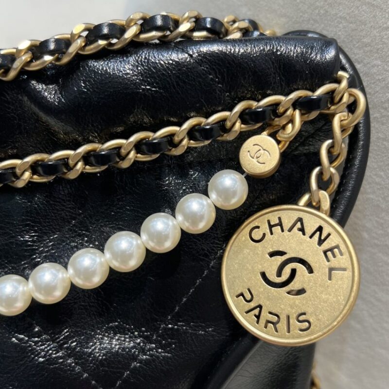 Replica CHANEL 23s Mini Garbage Bag Black - ultra-realistic fake designer tote