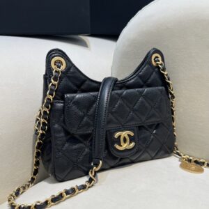 Replica CHANEL 23c Hobo Small Black - realistic designer-inspired fake bag
