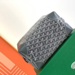 Replica Goyard Toiletry Bag Grey - realistic designer-inspired fake bag