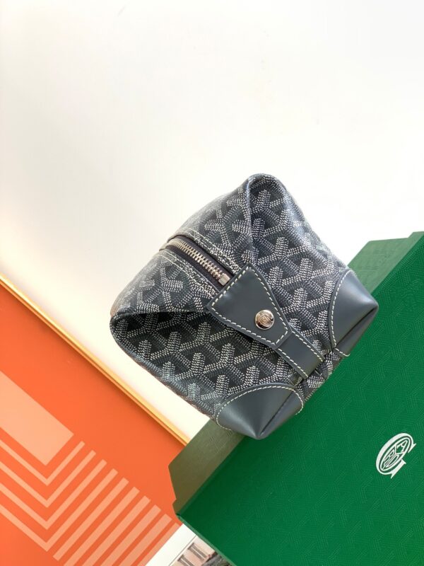 Replica Goyard Toiletry Bag Grey - best-selling designer handbag dupe