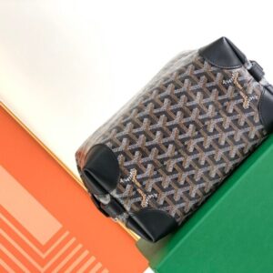 Replica Goyard Toiletry Bag Black - realistic designer-inspired fake bag
