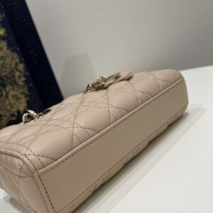 Replica Dior Lady D-Joy Bag Light Caramel - near-authentic luxury replica handbag