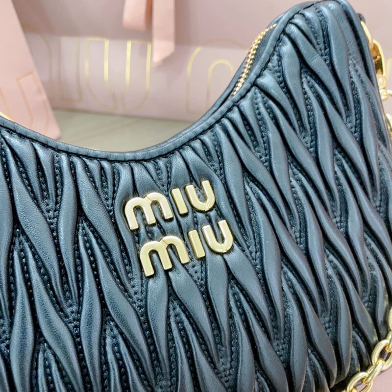 Replica Miu Miu Matelassé Black - high-accuracy replica luxury purse