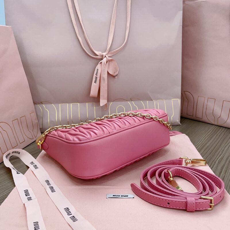 Replica Miu Miu Matelassé Pink - high-quality designer bag clone