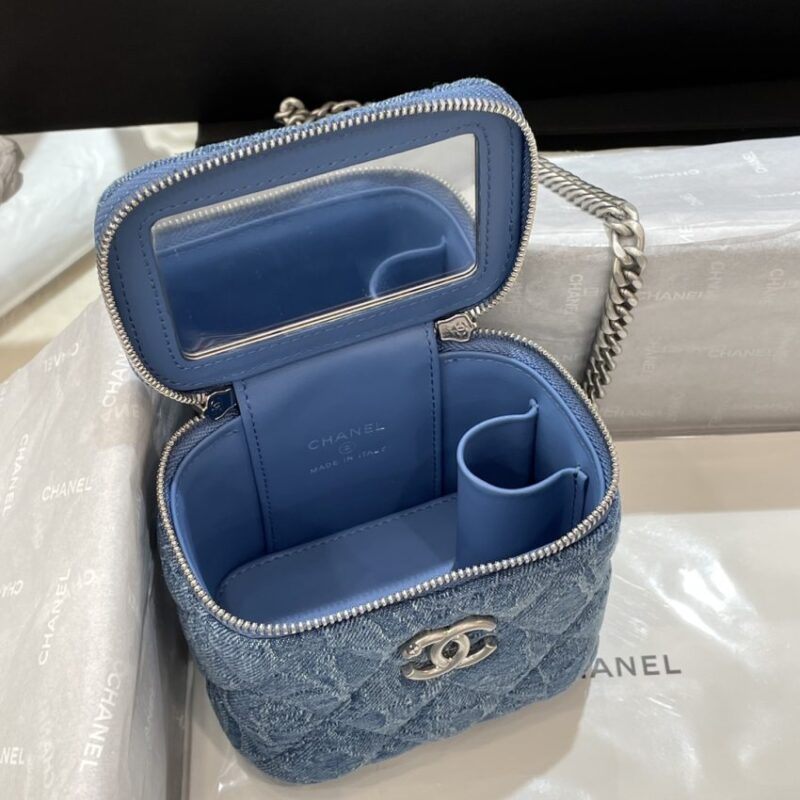 Replica CHANEL 23P Lipstick Bag Denim - high-end fake designer purse