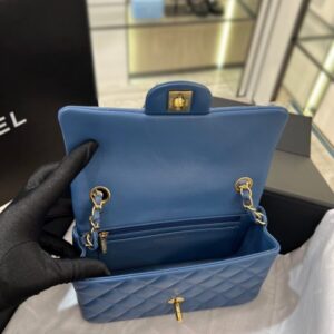 Replica CHANEL Classic Flap 20cm Blue - premium-grade designer purse dupe