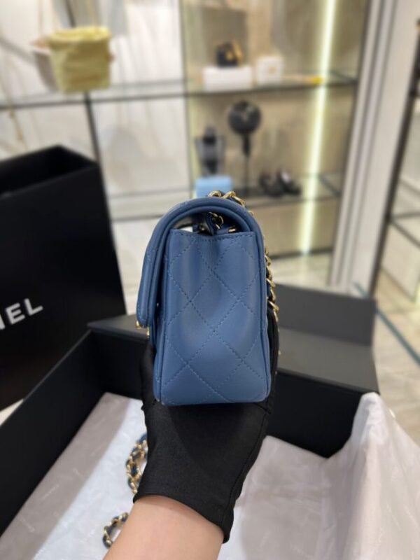 Replica CHANEL Classic Flap 20cm Blue - best quality luxury bag dupe
