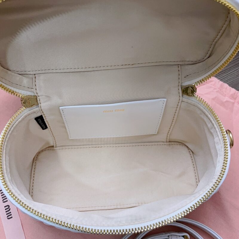 Replica Miu Miu Cosmetic Bag White - elite superclone designer purse