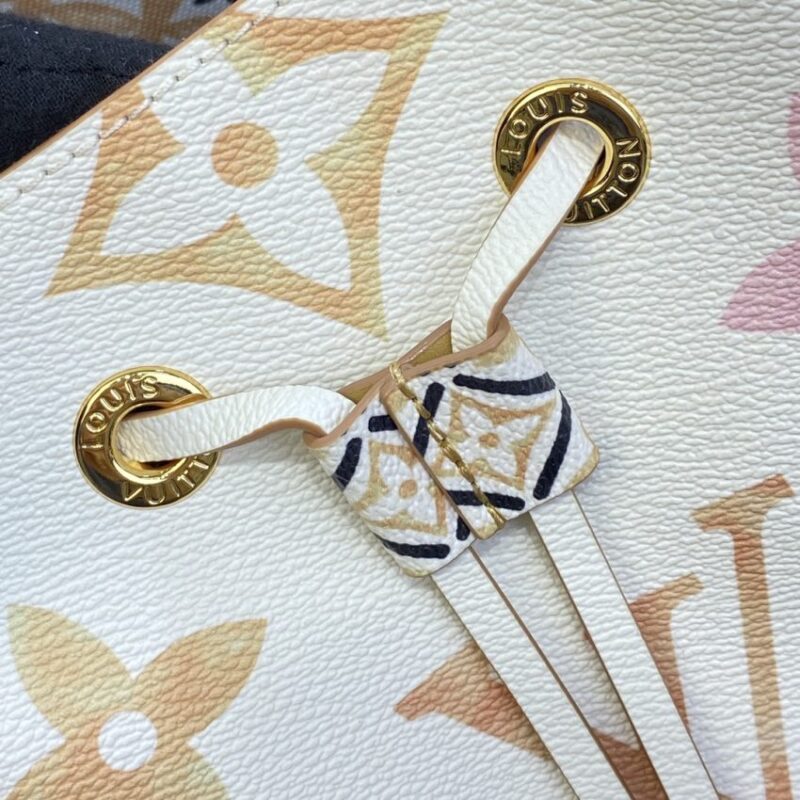 Replica Louis Vuitton NeoNoe BB White Apricot - high-end fake designer purse