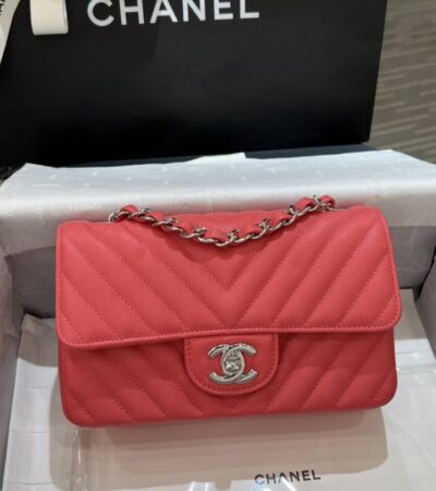 Replica CHANEL Classic Flap V 20cm Red - high-end fake designer purse