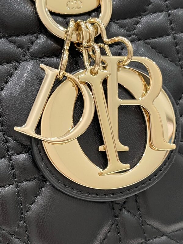 Replica Lady Dior Large Black - realistic designer-inspired fake bag
