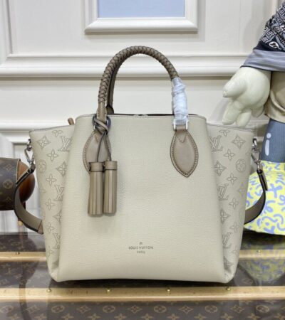 Replica Louis Vuitton Humea Beige - realistic designer-inspired fake bag