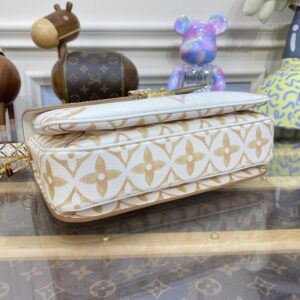 Replica Louis Vuitton Pochette Metis Apricot - best-selling designer handbag dupe