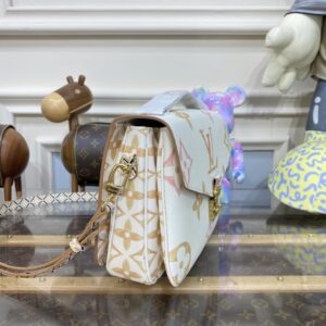 Replica Louis Vuitton Pochette Metis Apricot - near-authentic luxury replica handbag