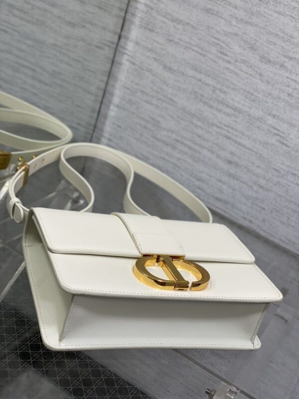 Replica Dior 30 Montaigne White - top-rated replica designer bag
