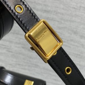 Replica Dior 30 Montaigne Back - best-selling designer handbag dupe